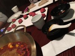 -重庆爽翻天老火锅(临平万达广场店)