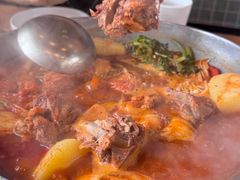 -喇喇排骨火锅·传统韩式脊骨汤(望京西园总店)