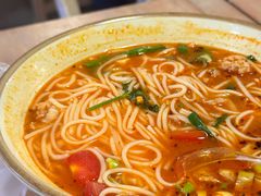 酸辣小锅米线-叁窝雀·云南小锅米线(万象汇店)