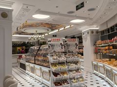 -85度C(生甜甜圈研究工坊·上海平凉店)