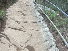 -钻石头山