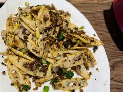 -龙少爷碳火干锅(环球中心店)