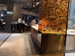 -锦厨国际自助餐厅 · 云端景观 (昆明索菲特大酒店)