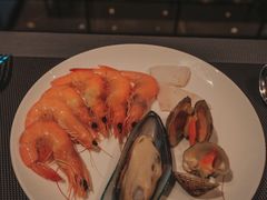 -美食汇海鲜自助餐厅·小龙虾烧烤(富力万达文华酒店)