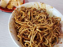 -岳四孃老面馆(四川师范大学狮子山校区桂苑店)