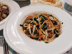 -汗腾格里·风味餐厅(新疆驻京办店)