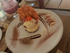 -Mark&Mars Restaurant