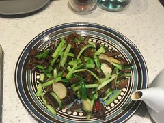 -半山腰·云南菜(侨福芳草地店)