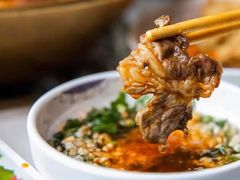 手切鲜牛肉-小龙坎火锅(IFS HOT店)