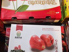 -上海龙吴水胜海发市场