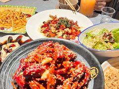 -肥肥虾庄·金牌油焖大虾(杨园滨江时代walk店)