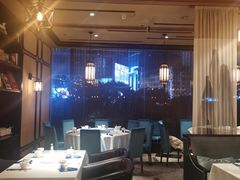大堂-尘香•传统川菜(创汇首座店)