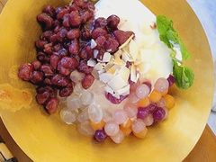 -包整·丝娃娃(一览甲秀楼风景店)