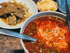 -臻老板牛肉面(光华路SOHO店)
