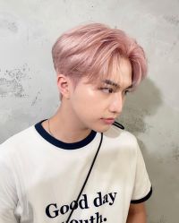 -变画·发型STUDIO