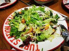 -Tube station站点比萨(王府井百货店)