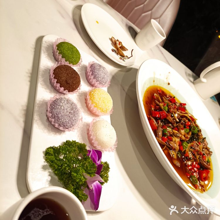 打卡纯吃客[胜利][胜利][胜利][胜利][胜利]