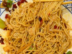 -李与白包子铺(桐梓林店)