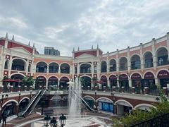 -佛罗伦萨小镇广佛名品奥特莱斯(疏港路店)