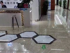 -茂菊口腔连锁(浦东南路店)