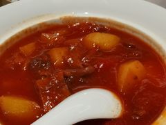 土豆番茄炖牛腩-粗茶淡饭·汉口公馆(循礼门店)