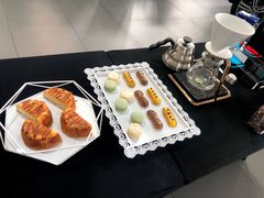 -上海星瀚奔驰4S店(红柳路店)