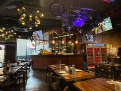 大堂-1886德国汽车餐厅(外滩十六铺码头店)