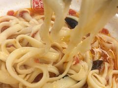 -顺溜·手工刀削面·黑金店(铜锣湾店)