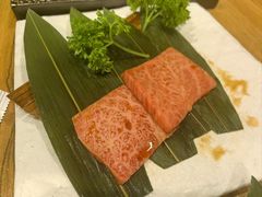 -炼火烤肉店