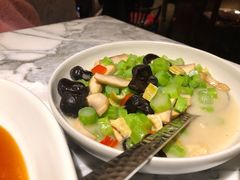 菜心炒口蘑-湖滨28中餐厅·西湖宴·杭州君悦酒店