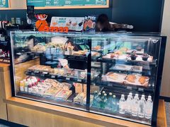 面包甜点陈列柜-星巴克(南京孵鹰大厦店)