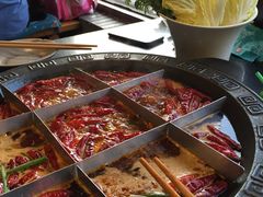 -疯狂的筷子老灶九宫格火锅