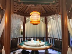 -荷塘秋月·本帮江浙菜(国权路店)