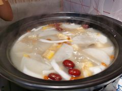 -松哥油焖大虾.小龙虾.黑鸭煲(海岸城店)