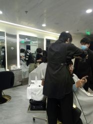 -简法造型·品牌形象店