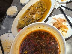 -闫府私房菜(恒隆店)