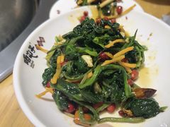 -咱屯子铁锅炖直营店(南湖大路店)