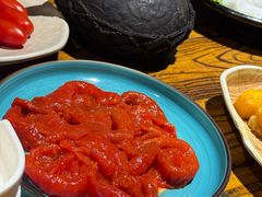 -老牌坊云南鱼豆花火锅(爱建店)