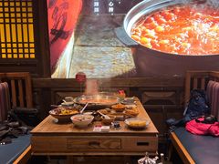 -野山舂·贵州现舂酸汤牛肉(东山店)