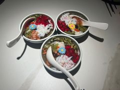 四川冰粉-麻六记(新天地店)