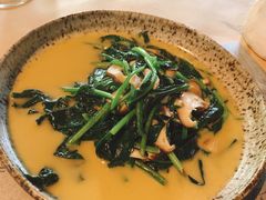 奶油菠菜-穹六人间 people 6(岳阳路店)