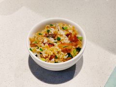 特色腊味煲仔饭-百年果林椰子鸡(中洲店)
