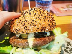 -FAT COW(虹梅路店)