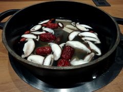 -呷哺呷哺 黄金牧场 (新中关购物中心店)