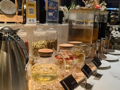 -天际餐厅(广州珠江新城假日酒店)
