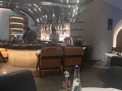 -斯普汇生蚝牛排馆(中骏世界城店)