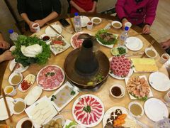 -盛元盛居传统炭火锅(绿园店)