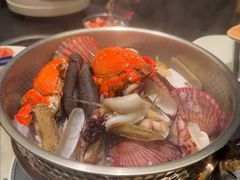 -钱小奴海鲜自助黑金店(杭州滨江龙湖店)