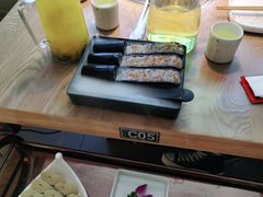 -刘一锅筋头巴脑(千峰路店)