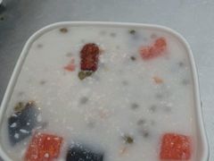 -海口骑楼小吃街